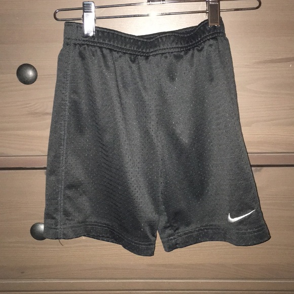 Nike Other - Nike boys active shorts